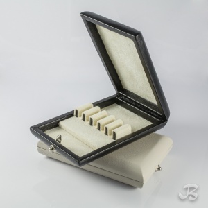 Coffret cuir pour 5 anches de hautbois